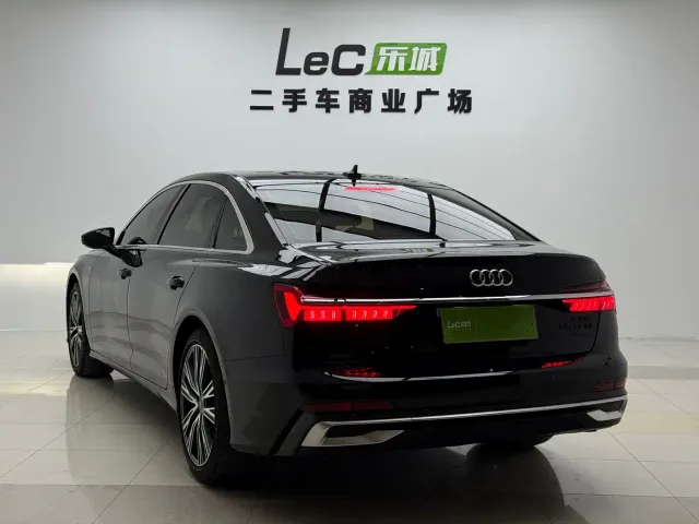 Audi A6L — Фото автомобиля 7