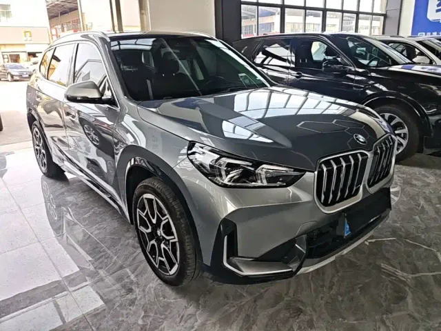 BMW X1 — Фото автомобиля 3
