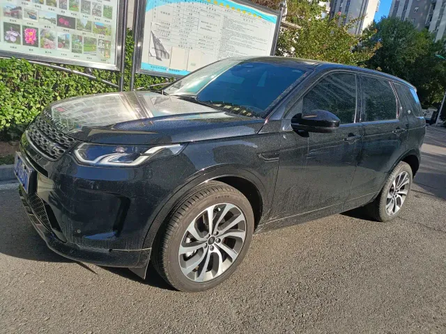 Land Rover Discovery Sport — Фото автомобиля 2