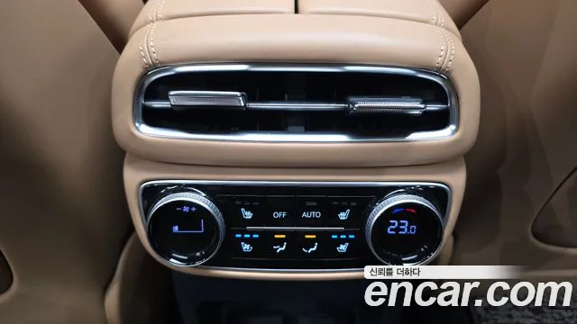 Genesis GV80 — Фото автомобиля 19