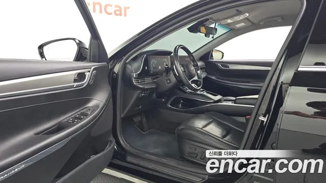 Hyundai Grandeur (New) Hybrid — Фото автомобиля 15