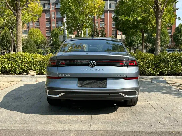 Volkswagen Lamando — Фото автомобиля 5