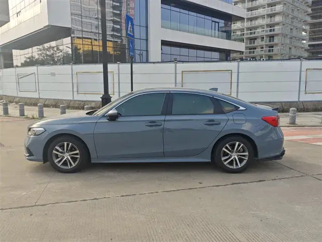Honda Civic — Фото автомобиля 5