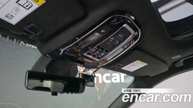 Jeep Cherokee — Фото автомобиля 29