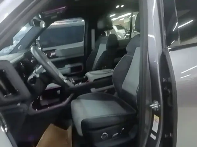 BYD FangChengBao Leopard 5 — Фото автомобиля 14