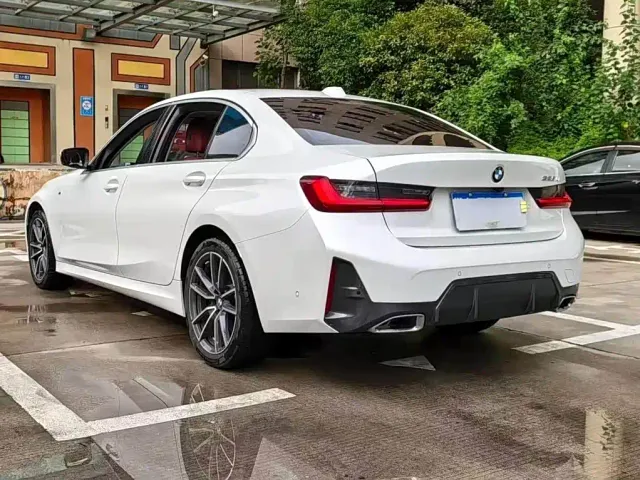 BMW 3 Series — Фото автомобиля 15