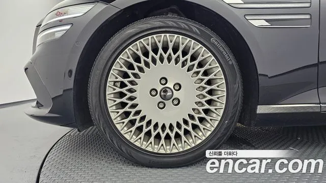 Genesis G80 RG3 — Фото автомобиля 5