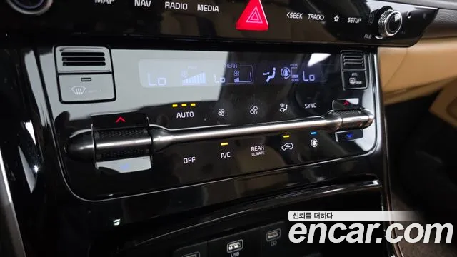 Kia Canival Carnival 4 поколение 7 мест Signature — Фото автомобиля 9