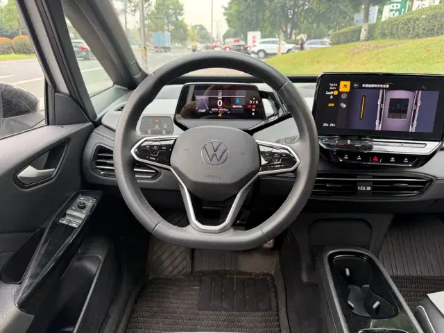 Volkswagen ID.3 — Фото автомобиля 14