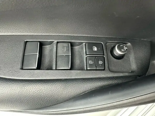Toyota Levin 2022 185T CVT Luxury Edition — Фото автомобиля 11