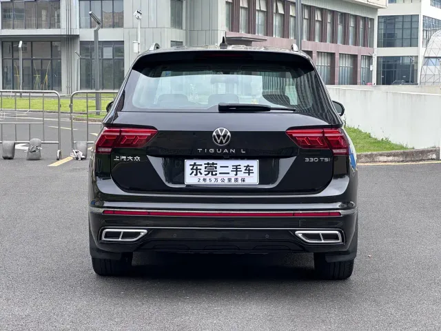 Volkswagen Tiguan L — Фото автомобиля 10