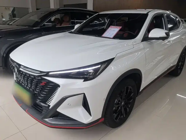 Фотография автомобиля — Changan X5 Plus