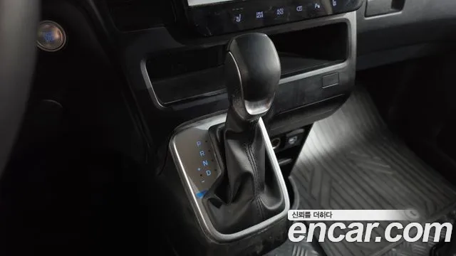 Hyundai Staria — Фото автомобиля 8