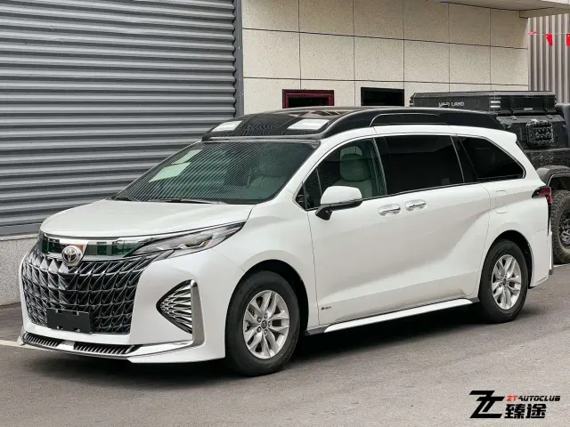 Фотография автомобиля — Toyota Granvia
