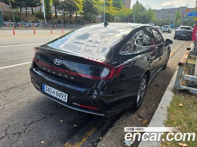 Hyundai Sonata — Фото автомобиля 3