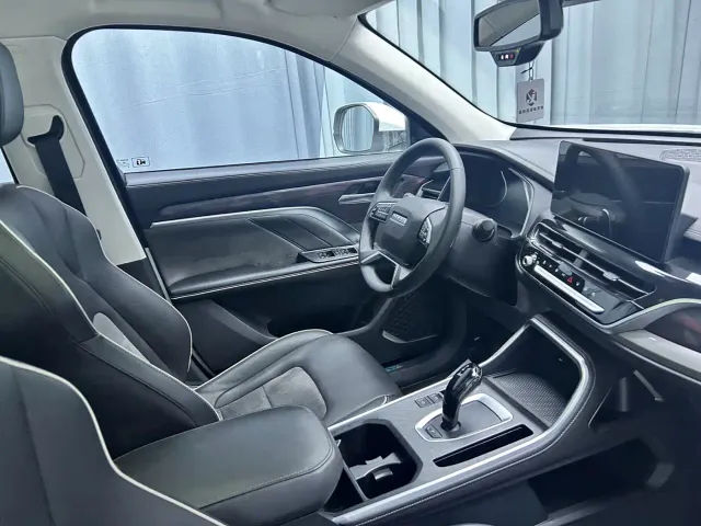 Haval H6 — Фото автомобиля 15