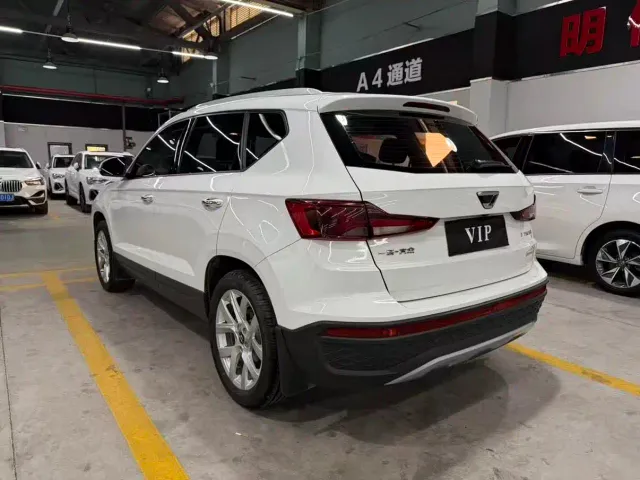 Jetta VS5 — Фото автомобиля 10