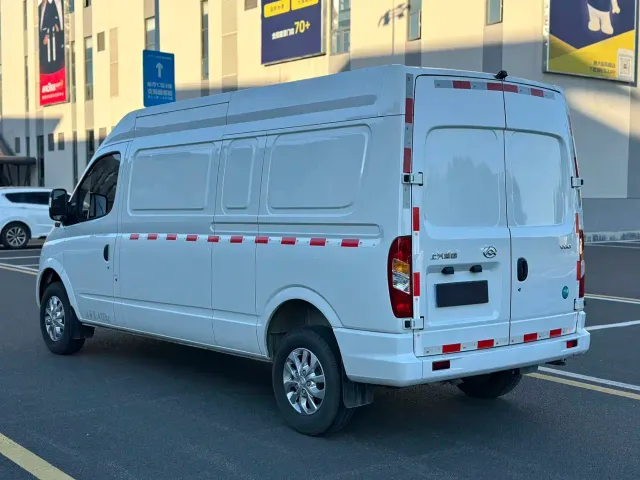 Maxus Xintu V80 — Фото автомобиля 9