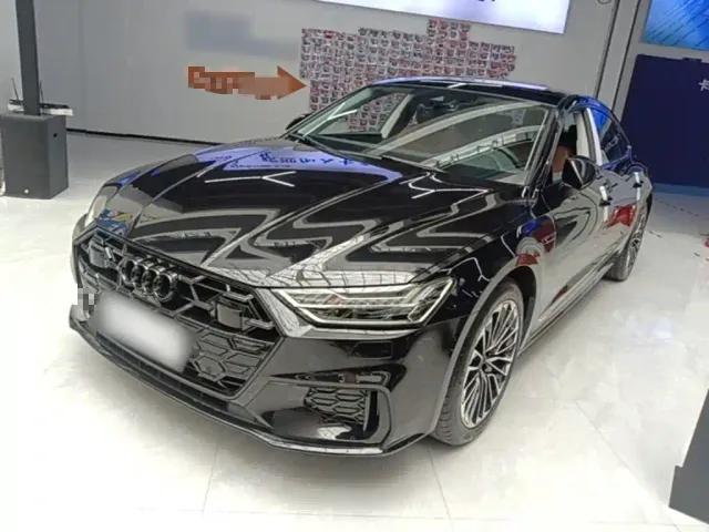 Фотография автомобиля — Audi A7L