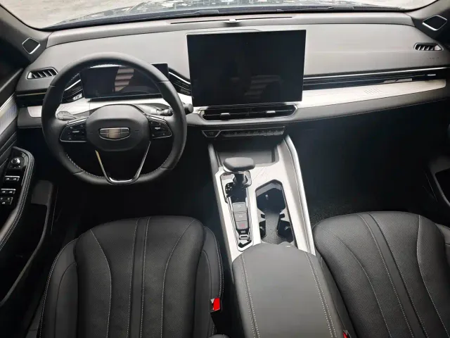 Geely Xingrui — Фото автомобиля 5
