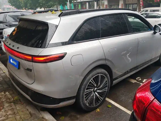Xpeng G9 — Фото автомобиля 3