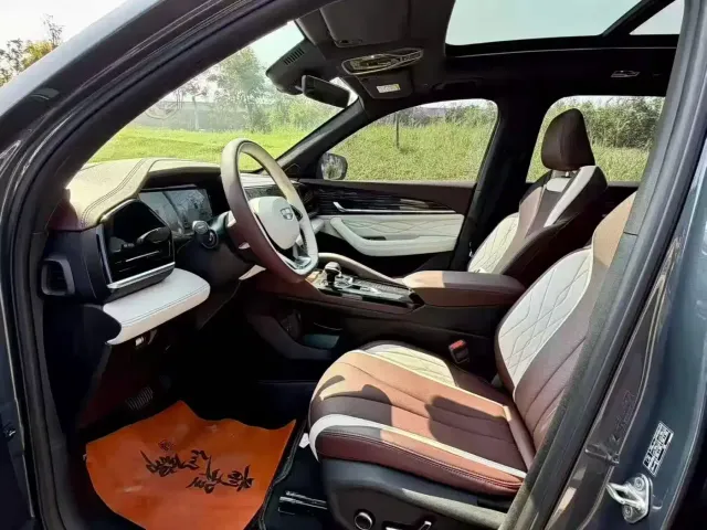 Geely Xingyue L — Фото автомобиля 4