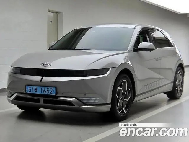 Фотография автомобиля — Hyundai Ioniq5 Long Range AWD