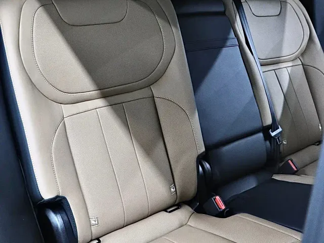 Land Rover Range Rover Sport — Фото автомобиля 18
