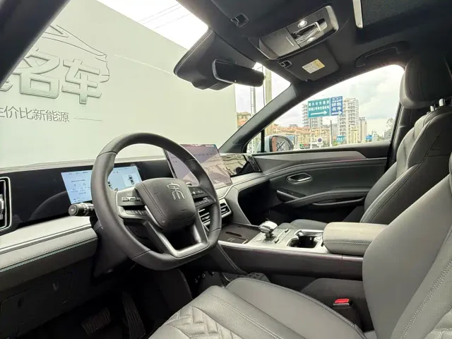 BYD Song L DM-i — Фото автомобиля 7