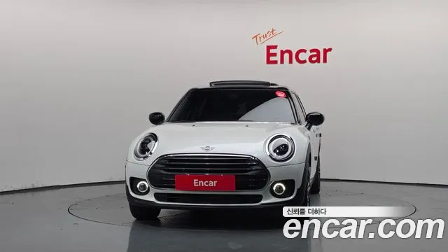 MINI Clubman — Фото автомобиля 3