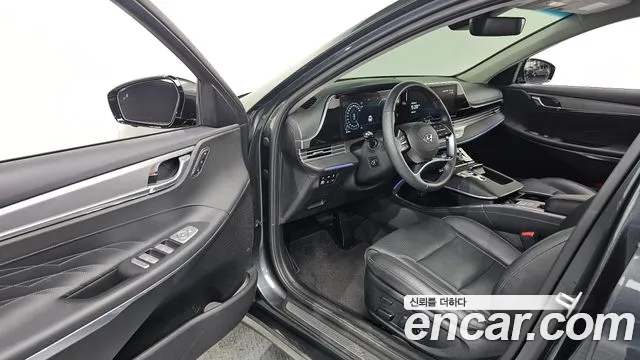 Hyundai Grandeur Новый Grandeur IG — Фото автомобиля 10