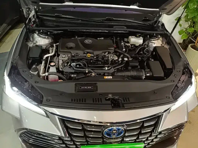 Toyota Avalon — Фото автомобиля 15