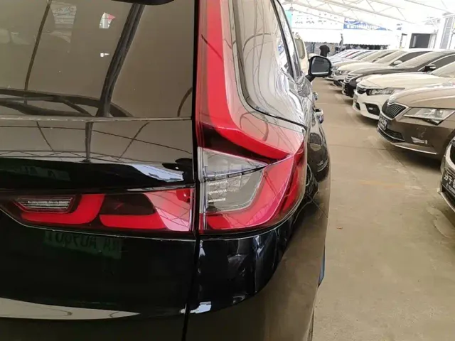Honda CR-V — Фото автомобиля 7
