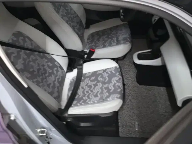 Leapmotor T03 — Фото автомобиля 8