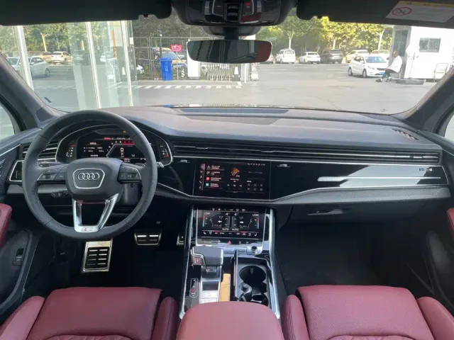Audi Audi SQ7 2024 4.0 TFSI — Фото автомобиля 8