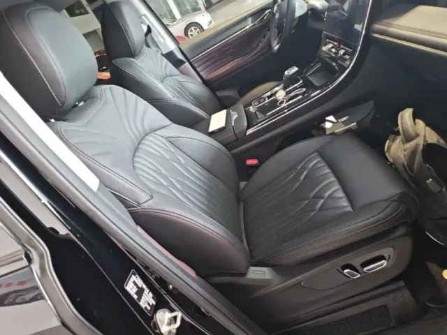 GAC Trumpchi M8 — Фото автомобиля 24