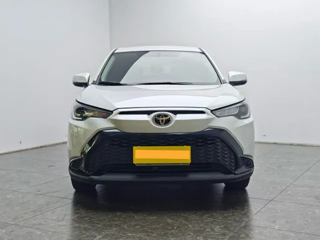 Toyota Frontlander — Фото автомобиля 5