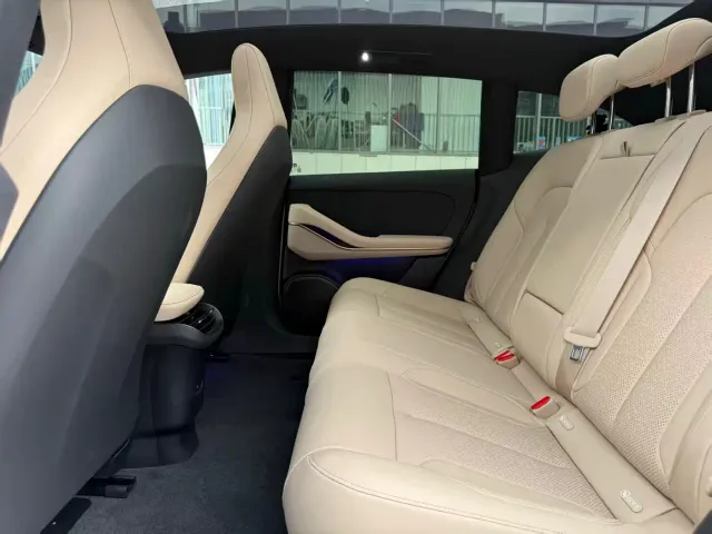 Nio ET5 Touring — Фото автомобиля 6