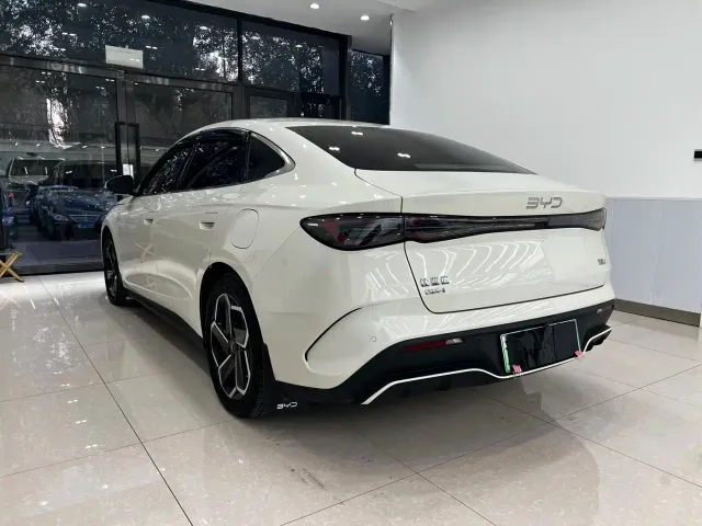 BYD Seal 06 — Фото автомобиля 25