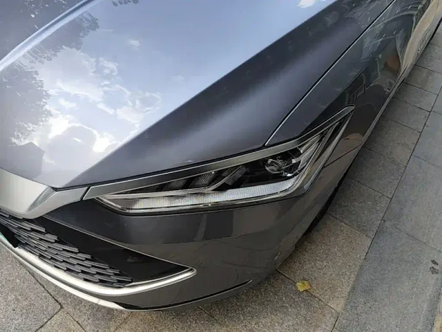BYD Qin PLUS — Фото автомобиля 23