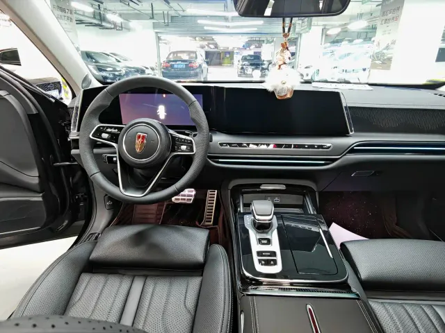 Hongqi H9 — Фото автомобиля 10