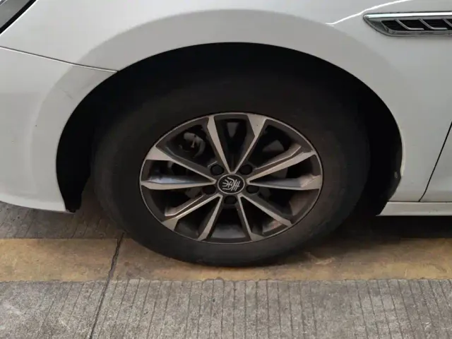 BYD Qin PLUS — Фото автомобиля 6