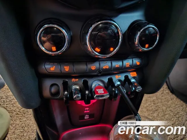 MINI Cooper — Фото автомобиля 14