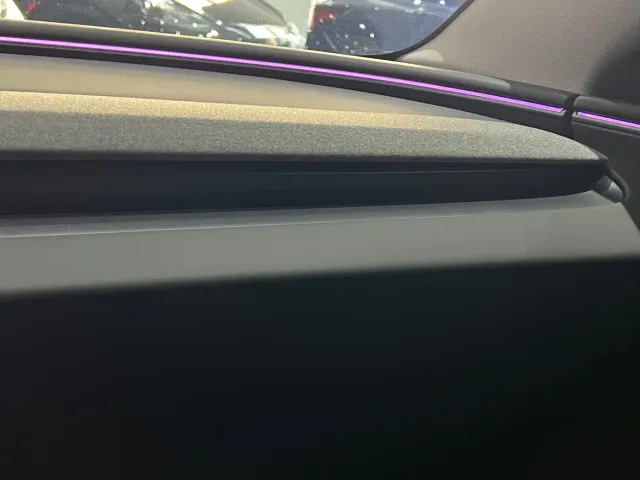 Tesla Model 3 — Фото автомобиля 11