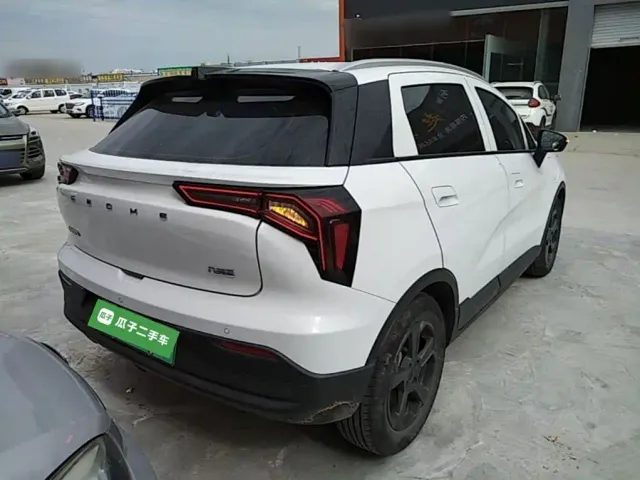 Geely Geometry E Firefly — Фото автомобиля 4