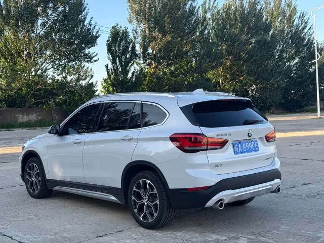 BMW X1 — Фото автомобиля 5