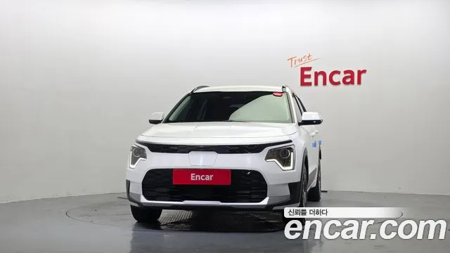 Kia Niro — Фото автомобиля 3
