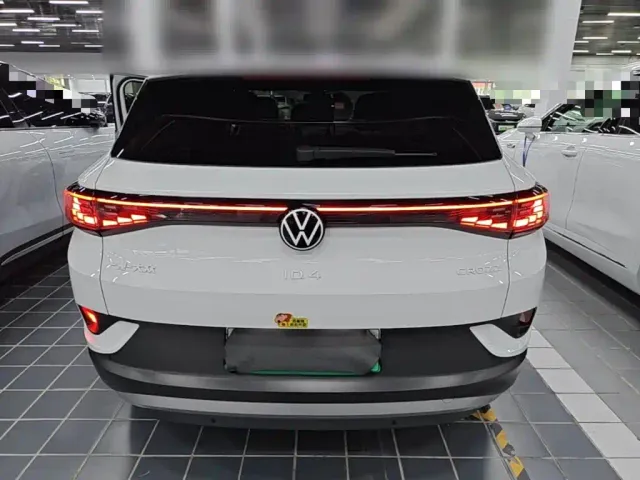 Volkswagen ID.4 Crozz — Фото автомобиля 3
