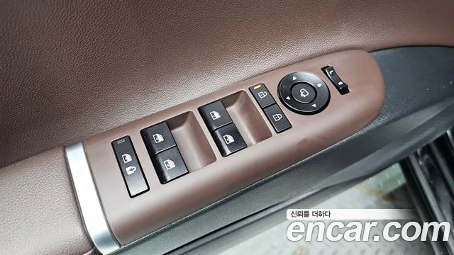 Hyundai Grandeur GN7 — Фото автомобиля 20