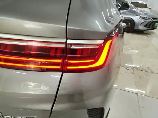 BYD Song PLUS — Фото автомобиля 7